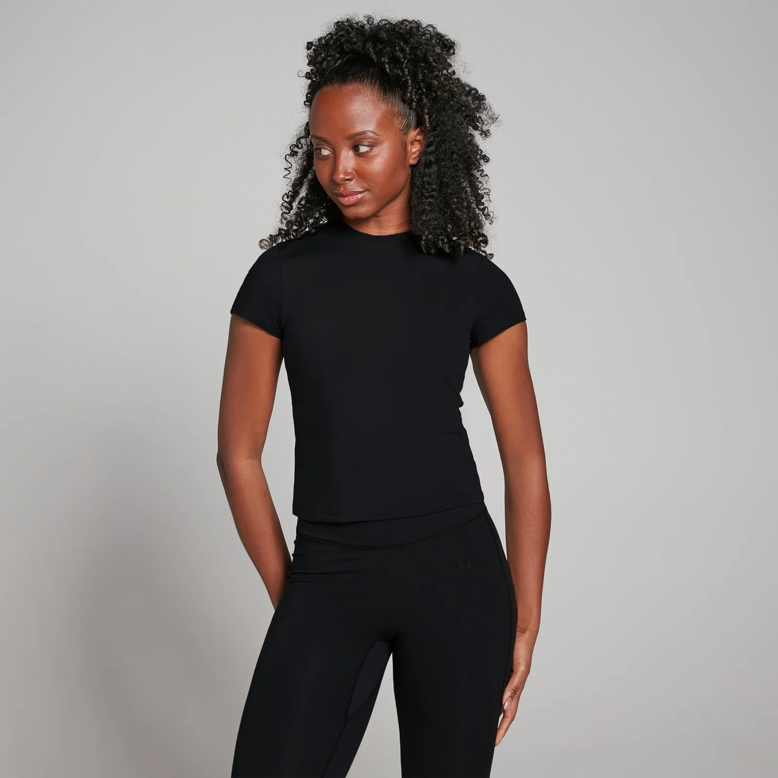 MP Tempo Body Fit Short Sleeve T-Shirt til kvinder – Sort - XXS Billede 1