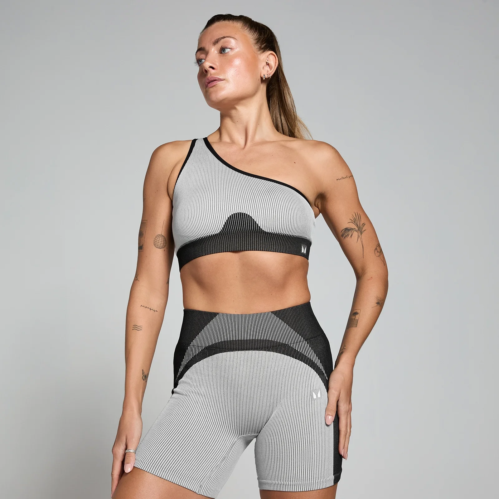 MP Contrast Rib Seamless Bra til kvinder – Sort/Grå - M Billede 1