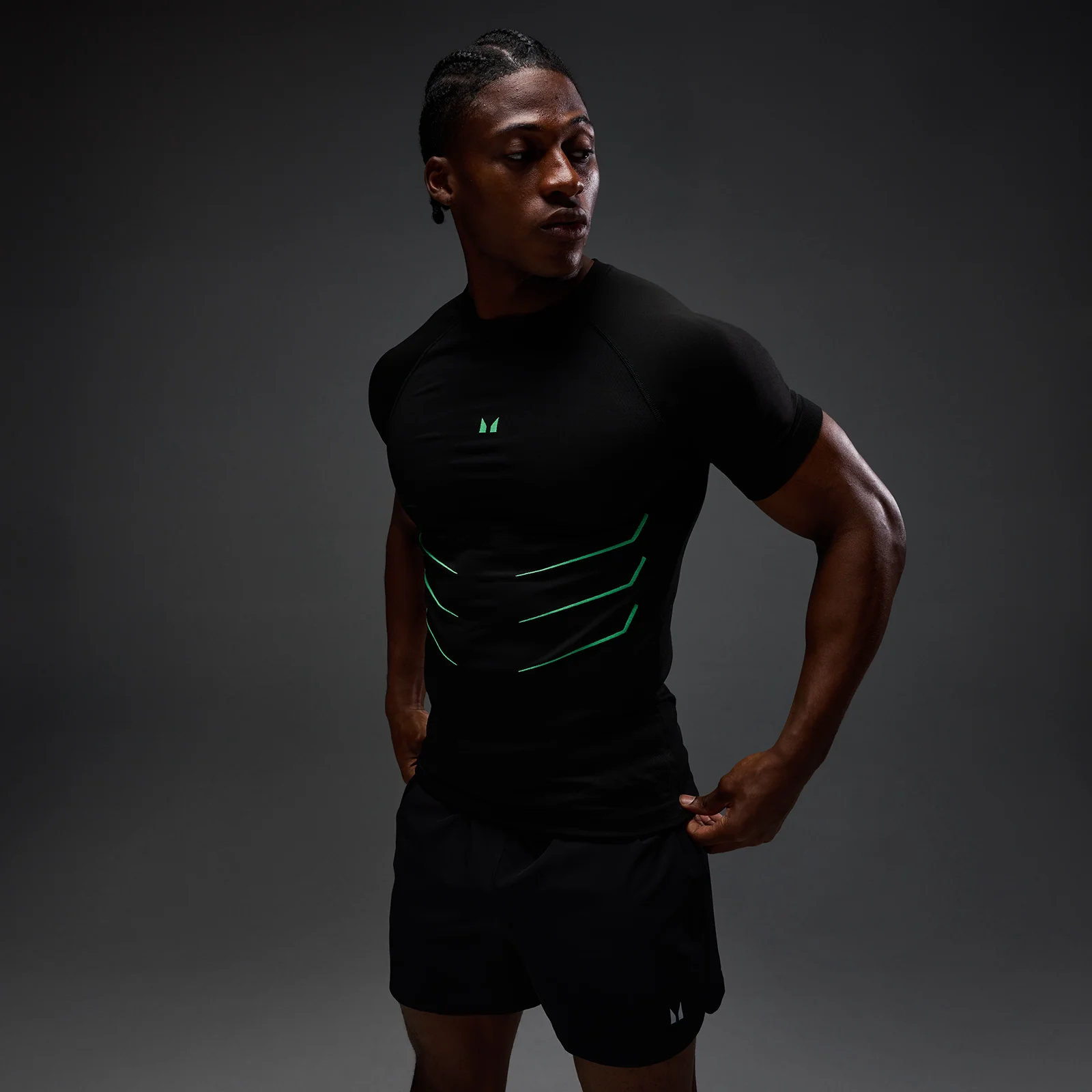 MP Hero sømløs t-shirt til mænd muscle fit - Vasket sort/Alfagrøn - XS Billede 1